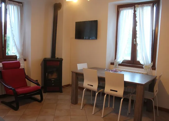 La Casa Delle Grigne Tatil Evi Mandello del Lario