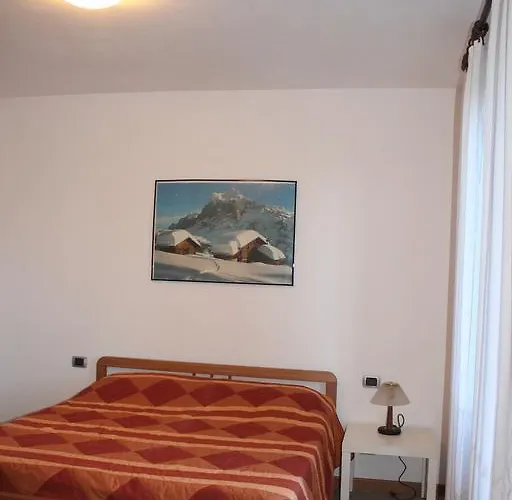 La Casa Delle Grigne Casa de Férias *